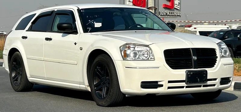 DODGE MAGNUM 2.7L | 2006 | ONLY | 65681 KM | JAPAN IMPORT | CLEAN TITLE63223818611330113