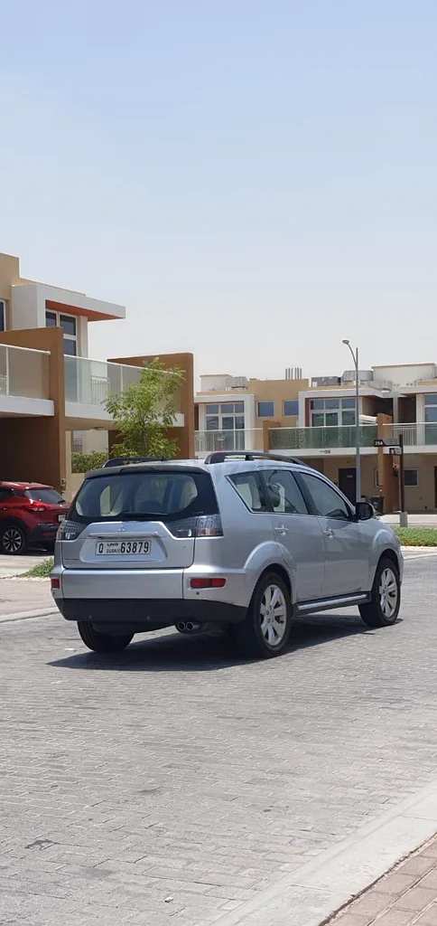 Mitsubishi outlander63172651409281113