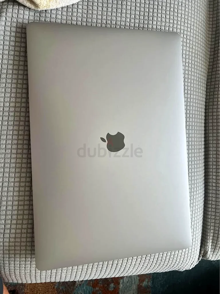 MacBook Pro63168514376961111