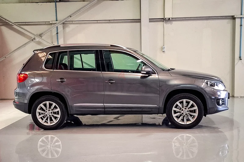 Inspected Car | 2013 Volkswagen Tiguan S | GCC Specs | Ref#27726863135978283522113