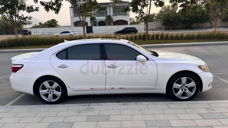 ليكزس LS 460L63169917830915111