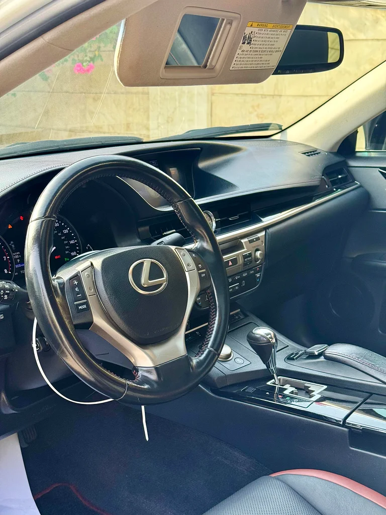 لكزس ES 35063151402170626112