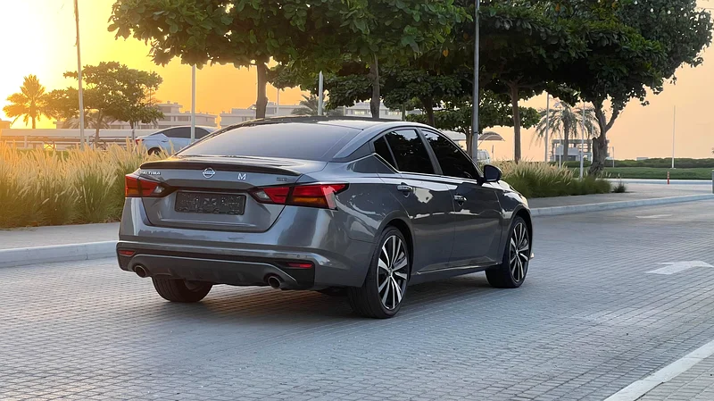 Nissan Altima SR gcc perfect condition63147207115650113