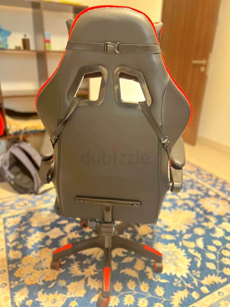 Stylish Gaming Chair - Enhance Your Gaming Experience!63202680729857112