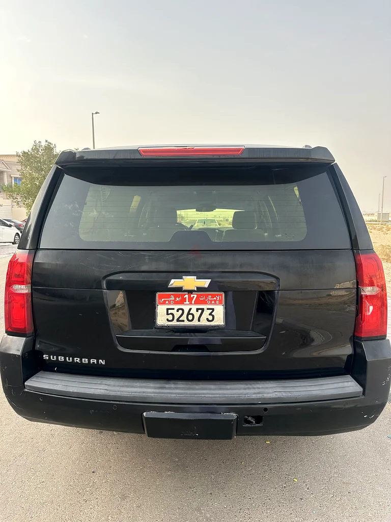 Chevrolet Suburban 2016 - Family Car - First Owner63153703335425113
