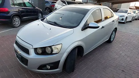 صورة 14 لـ 2014 Chevrolet SONIC