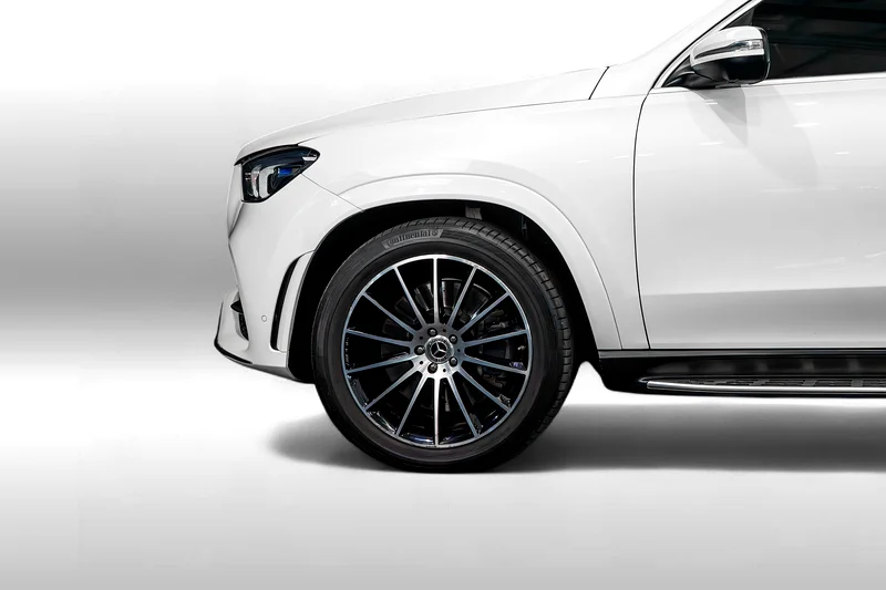 0% Downpayment | AED 3,020 P/M | Warranty and Service Package Available | Full EMC Service History63164770357891112