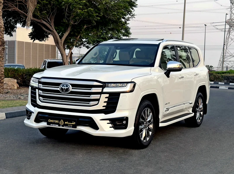 2024 Toyota Land Cruiser VXR Twin Turbo, Dealer Warranty, GCC Specs63141173148291117