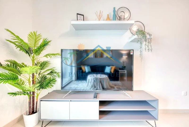DONT MISS-HURRY TO GET 1BHK FURNISHED APARTMENT IN ARC TOWER63308339346050113