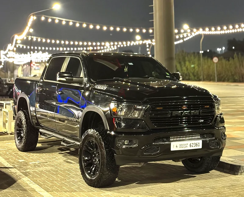DODGE RAM 1500 4x4 HEMI BIG HORN CREW CAB PICKUP LONE STAR 2020 DIAMOND BLACK DODGE RAM NIGHT EDITION63135493646722110
