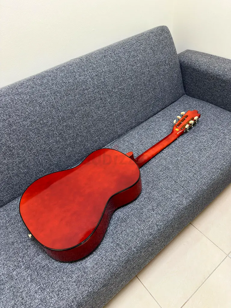Guitar wooden63229302191361111
