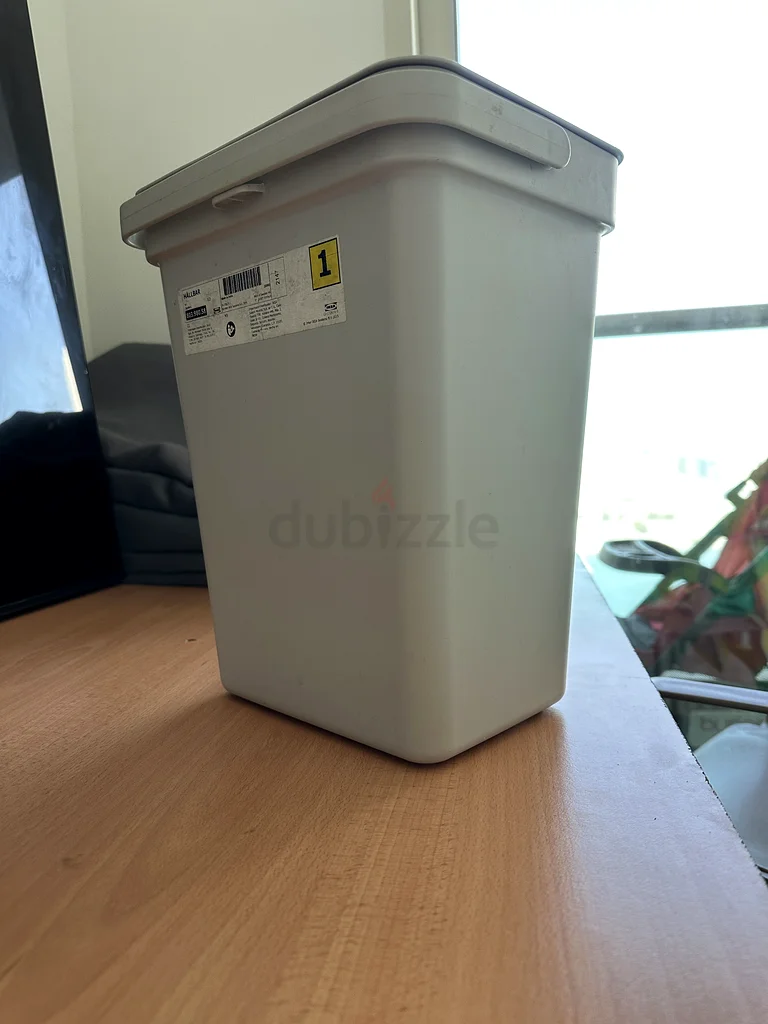 Ikea 10l gray color dustbin63216838859139114