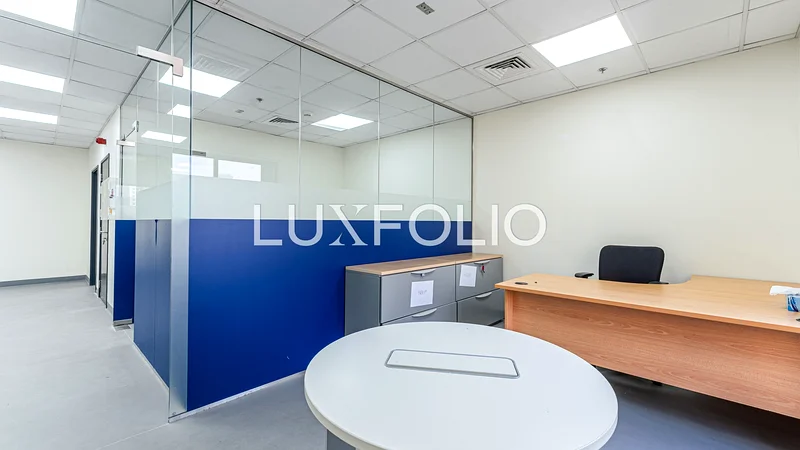 Close to Metro I Offices and clinics use63195605539841113