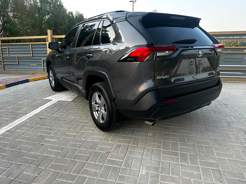 2022 Toyota RAV4 XLE Hybrid, Canadian import, clean63148650430339113