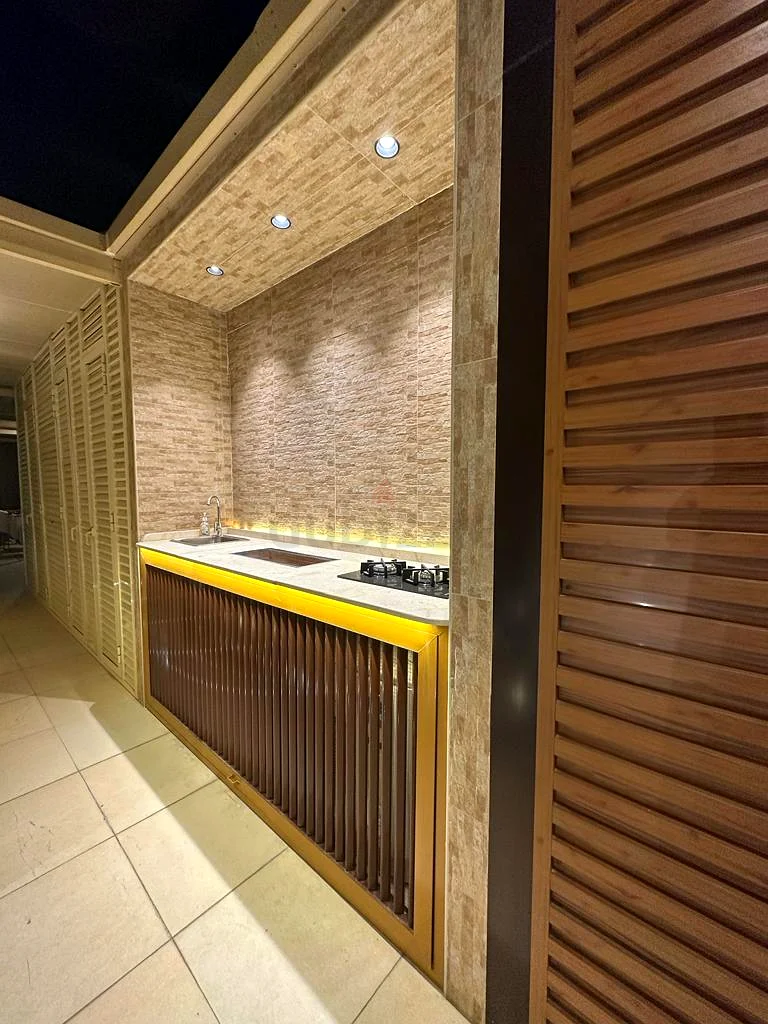 For rent Furnished UPGRADED villa next to nad al sheba mall in nad alsheba villas63130075211137113