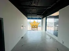 Showroom for Rent – Sheikh Zayed Road View | Near Metro