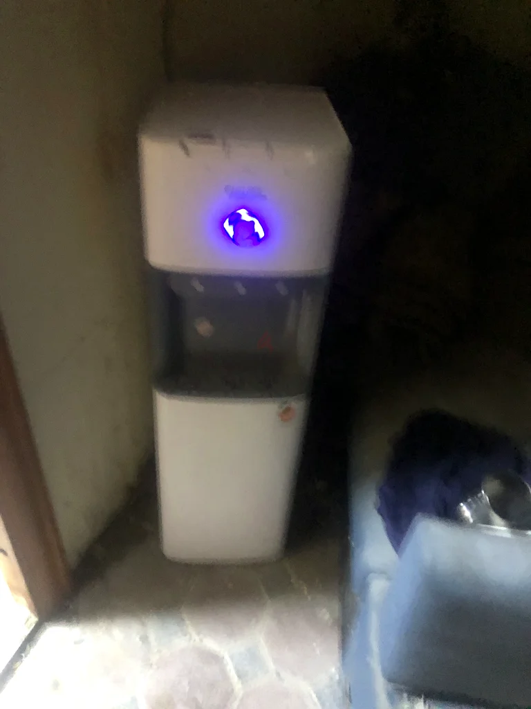 موزع مياه بتحميل من الأسفل63170403123329111