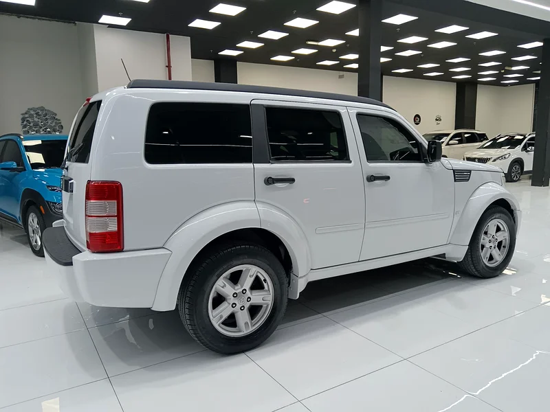 Dodge Nitro Gcc63153225046914113
