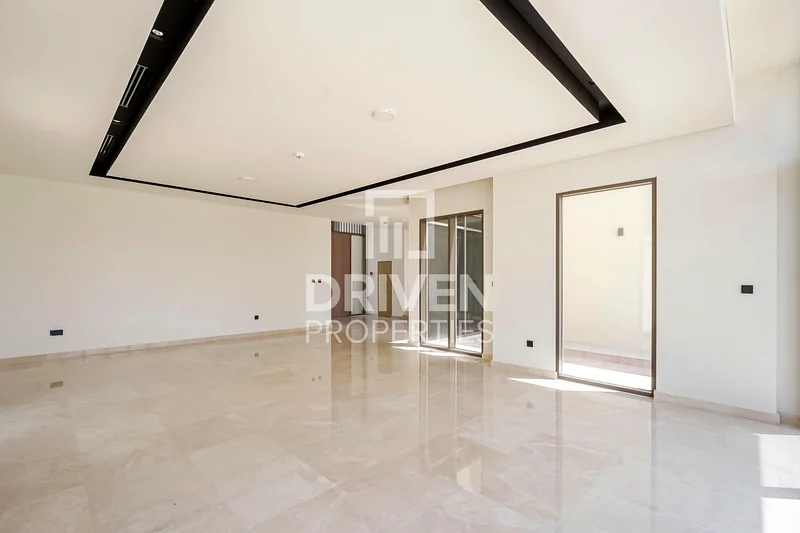 Park Facing and Standalone Villa | Genuine Resale64042800184962112