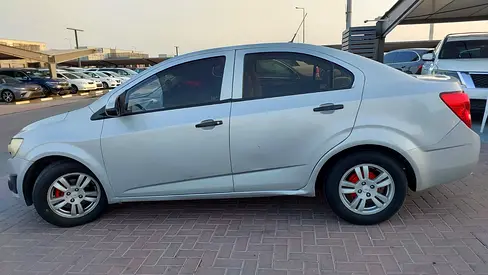 صورة 11 لـ 2014 Chevrolet SONIC