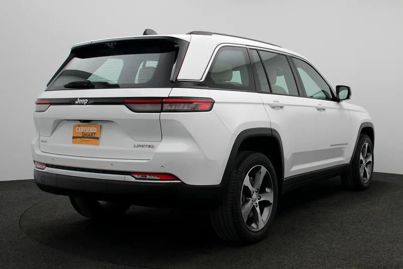 2023 Grand Cherokee Limited+ - Certified by Al Futtaim63172196956291111