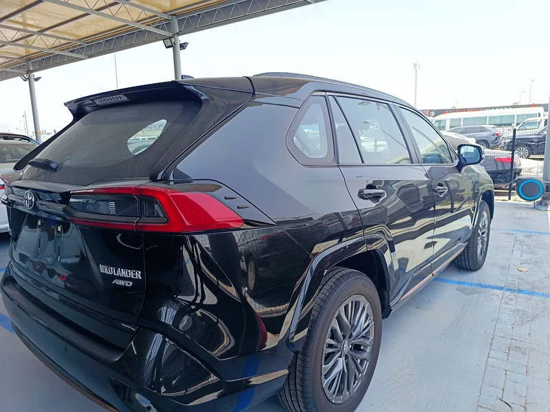 تويوتا وايلد لاندر 2.0 ناقل حركة CVT دفع كلي فاخر بلس63148650259585112