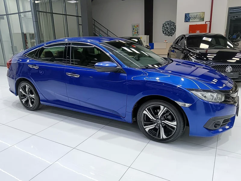 Honda Civic Full service history 1.5 turbo63135975276931111