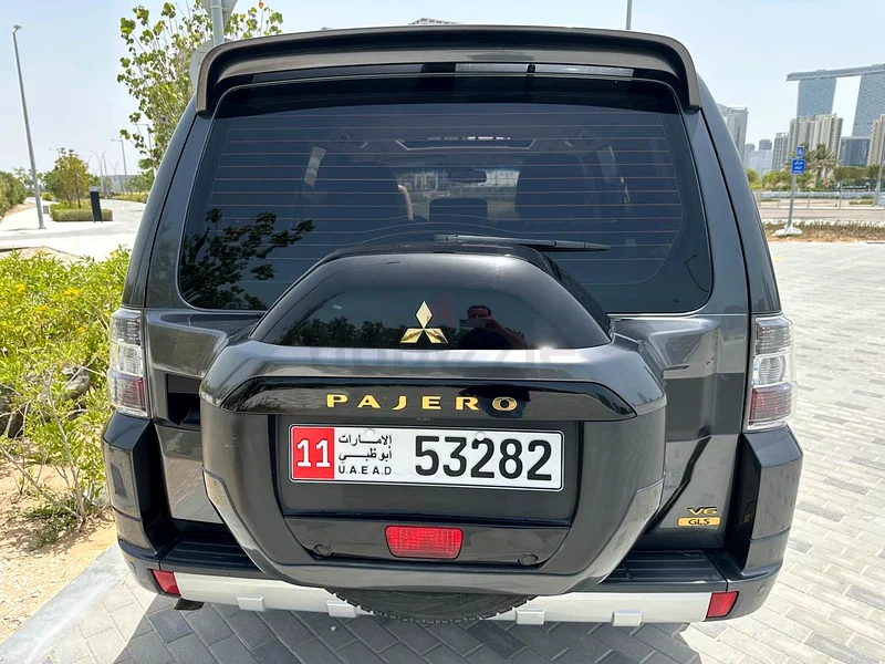 2019 خليجي فتحة مفتاحين الوكالة 
مثبت 
تواير جديدة
لاتحتاج إلى أي صيانة
بدون حوادث63152750011649114