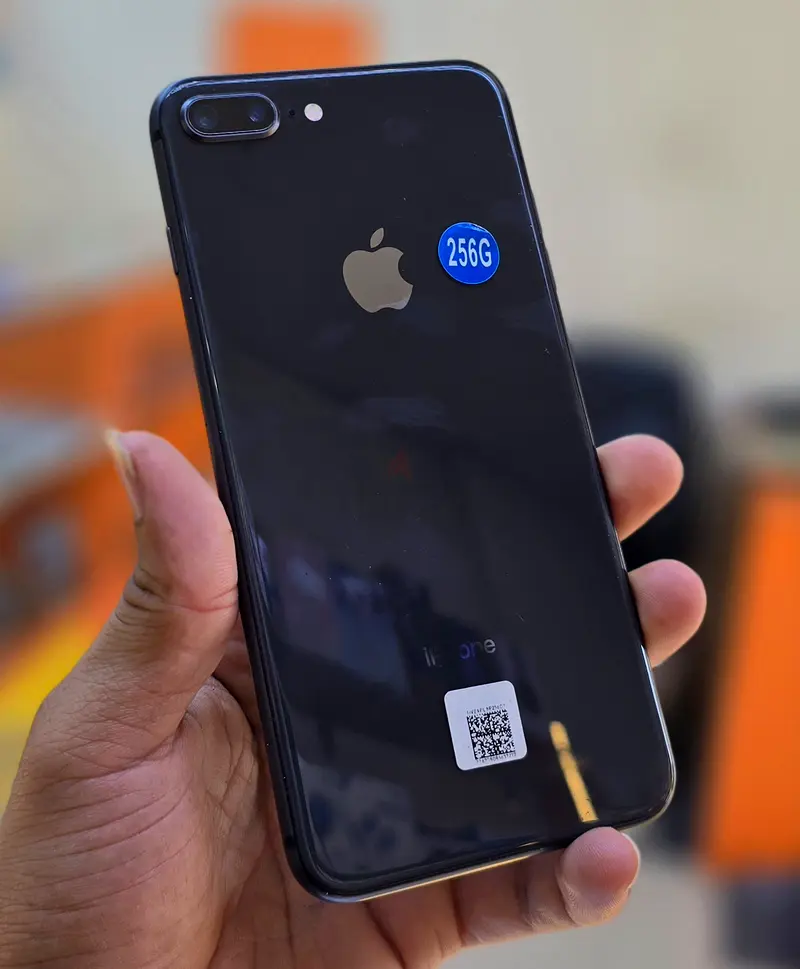 IPHONE 8PLUS63213930919043110