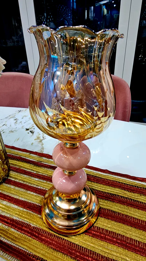 حامل شموع زخرفي أنيق - مثالي لأي منزل