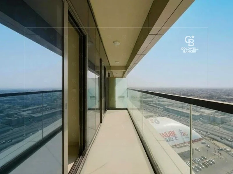 جديد بالكامل | موقع متميز | طابق متوسط63795306680067111
