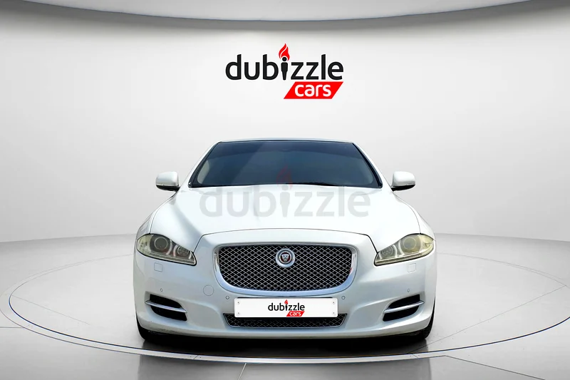AED 947/month | 2015 Jaguar XJ Luxury (LWB) | GCC Specs | Ref#33343263221825000449111