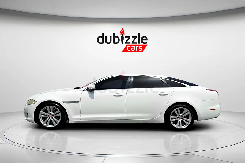 AED 947/month | 2015 Jaguar XJ Luxury (LWB) | GCC Specs | Ref#33343263221825000449114