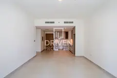 Modern and Unique Layout and Vacant Unit