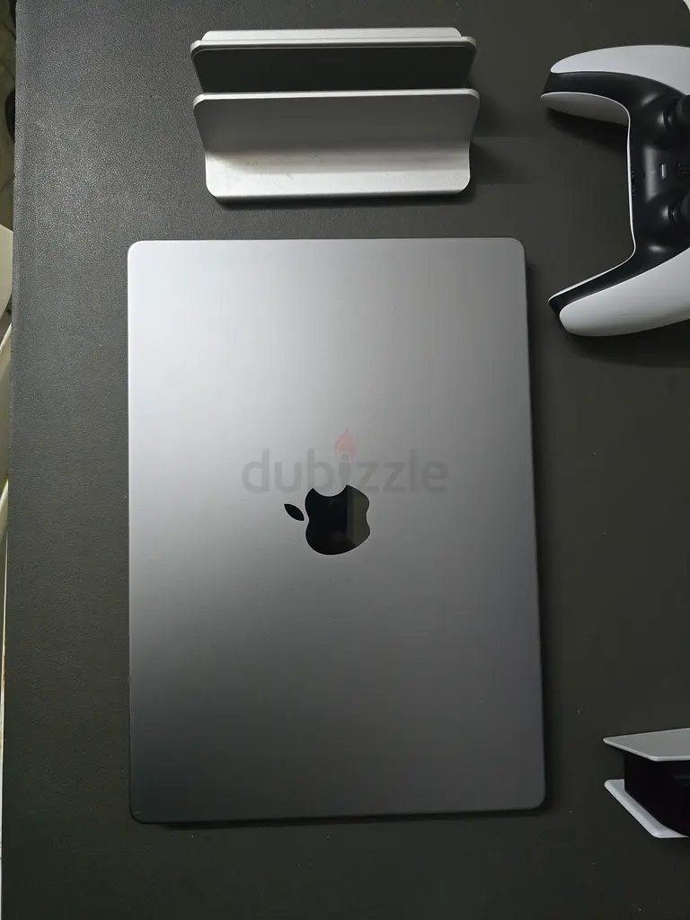 M1 14 Macbook Pro63254996726147111