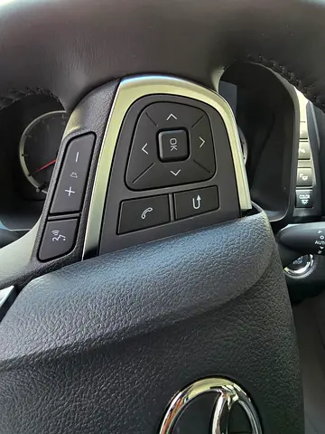 2025 Toyota GRANVIA 照片 5