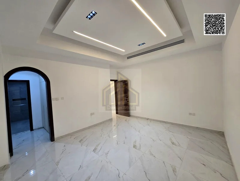 واجهة حجرية عصرية | 4 غرف نوم وقاعدتين في الزاهية63170849660419113