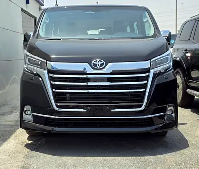 2025 Toyota GRANVIA 照片 19