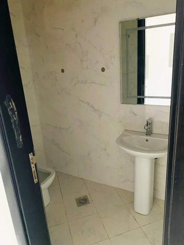 2BHK Modern & Luxury Apartment on flexible payment plan - READY TO MOVE BUILDING63873323755265113