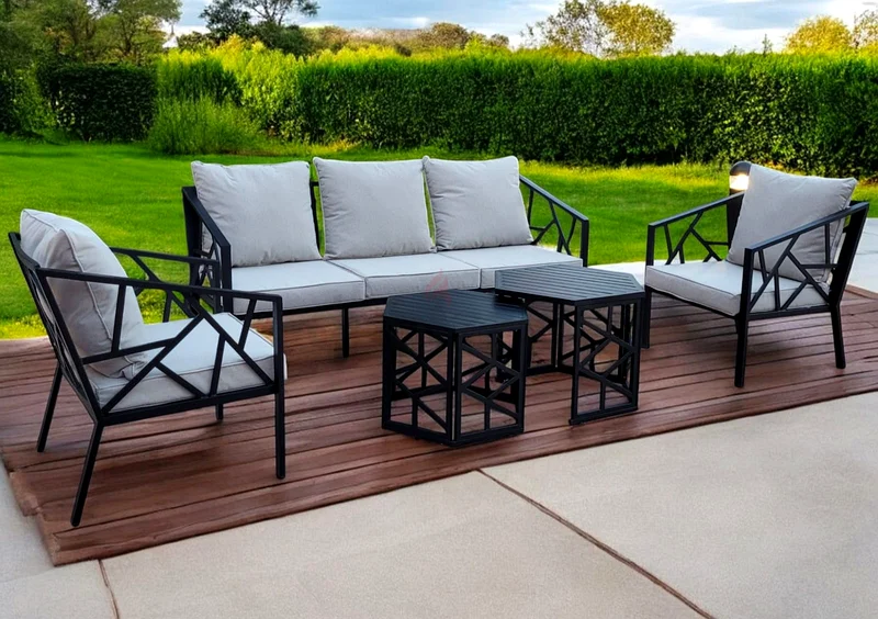 Beautiful Design Black Metal Garden Sofa Outdoor Sofa Set with Two Tables63220328168450113