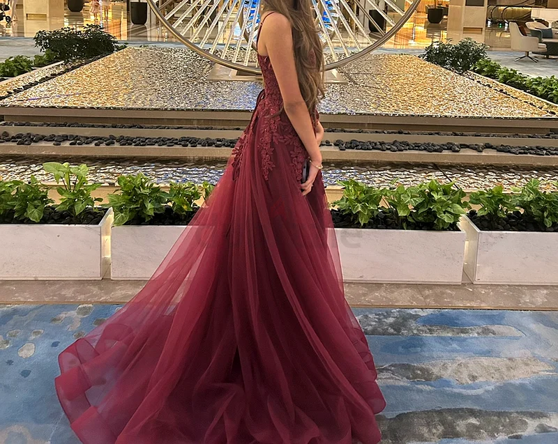 فساتين حمراء داكنة على شكل حرف A / فساتين الحفلات63238583125123113