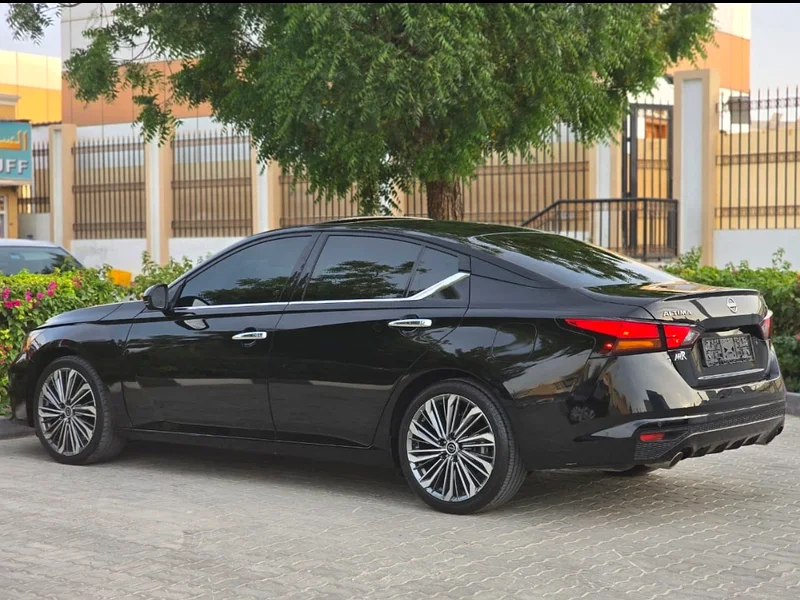Altima SL 2023 full opition top of rang orignal pint63147685504898114
