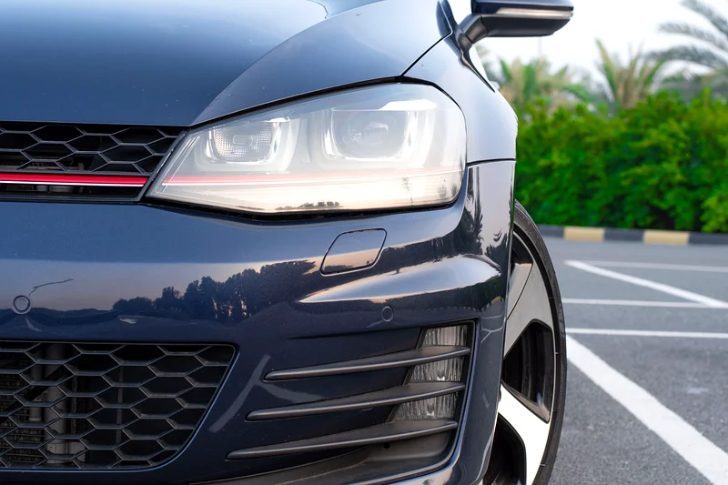 2017 | VOLKSWAGEN | GOLF GTI | GCC | FULL VOLKSWAGEN SERVICE HISTORY | P9773463151842431235112