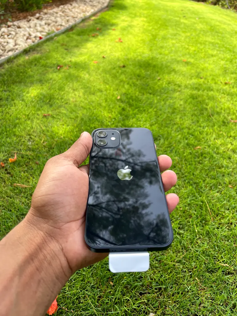 Apple I phone 12