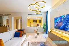 Luxury Living - Beachfront Property - Freehold