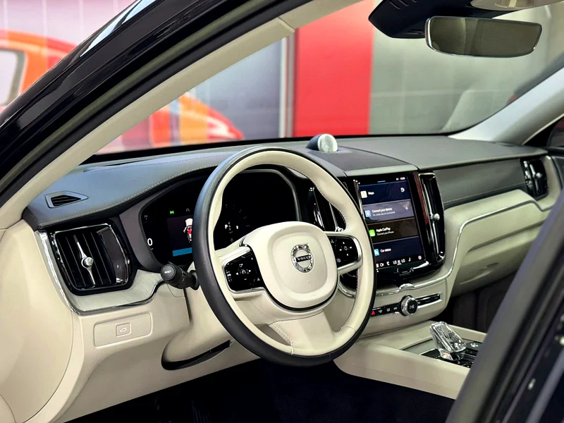 EMI 2209 | Volvo XC60 B5 Ultimate Bright AWD | 2023 | Bowers Wilkins | Under Warranty63221824487682114