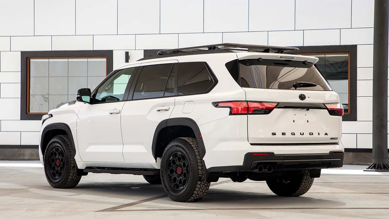 2025 تويوتا سكواويا TRD برو SUV دفع كلي 7 مقاعد.63166155153666114