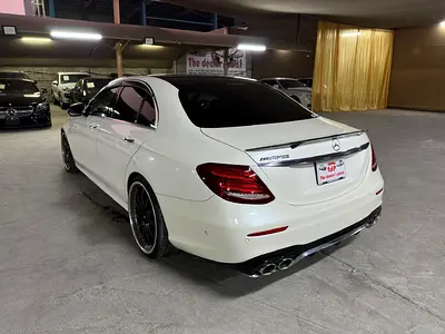 2017 Mercedes-BENZ E-CLASS — миниатюра 4