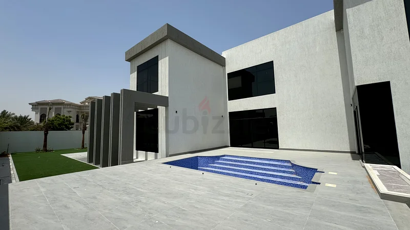 فيلا فاخرة للبيع في المزهر 163147213437441113