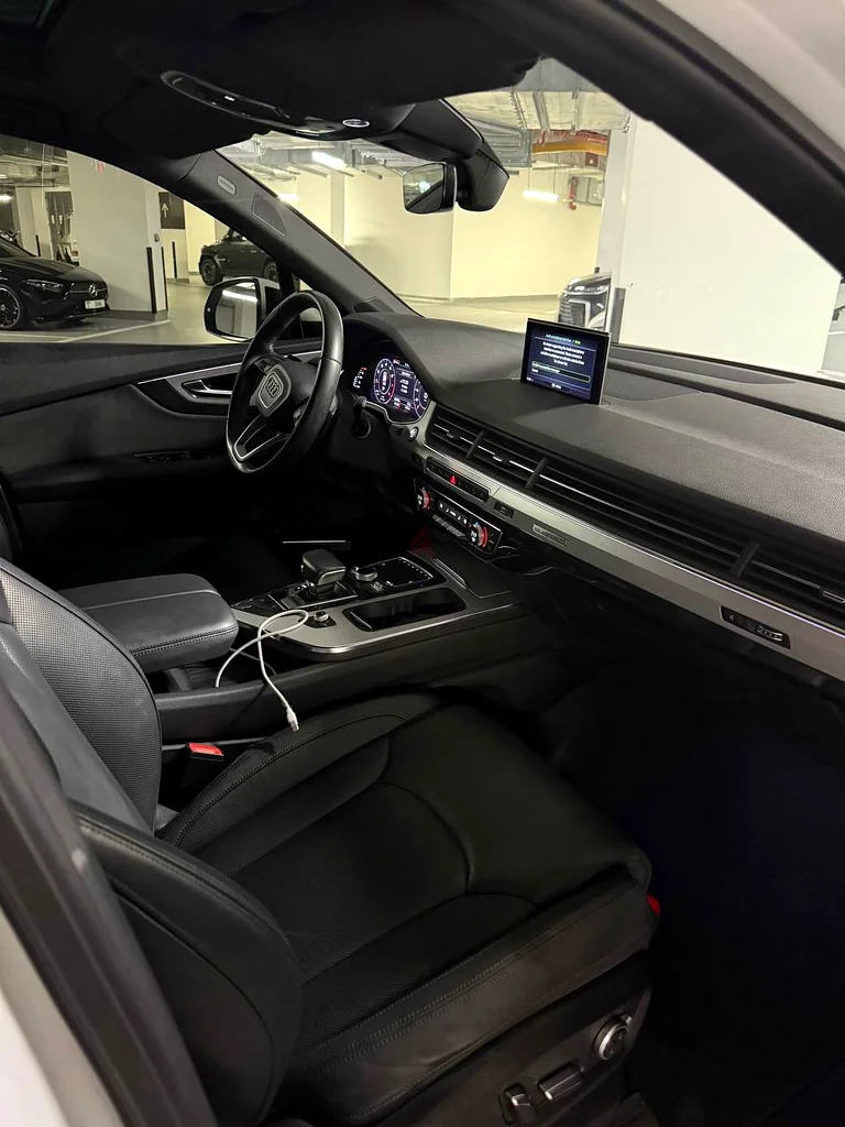 Audi Q7 2018 S Line Ideal condition63227251528578113